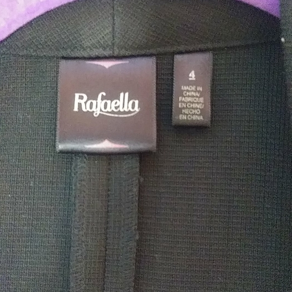 Rafaella Vest - Picture 7 of 10